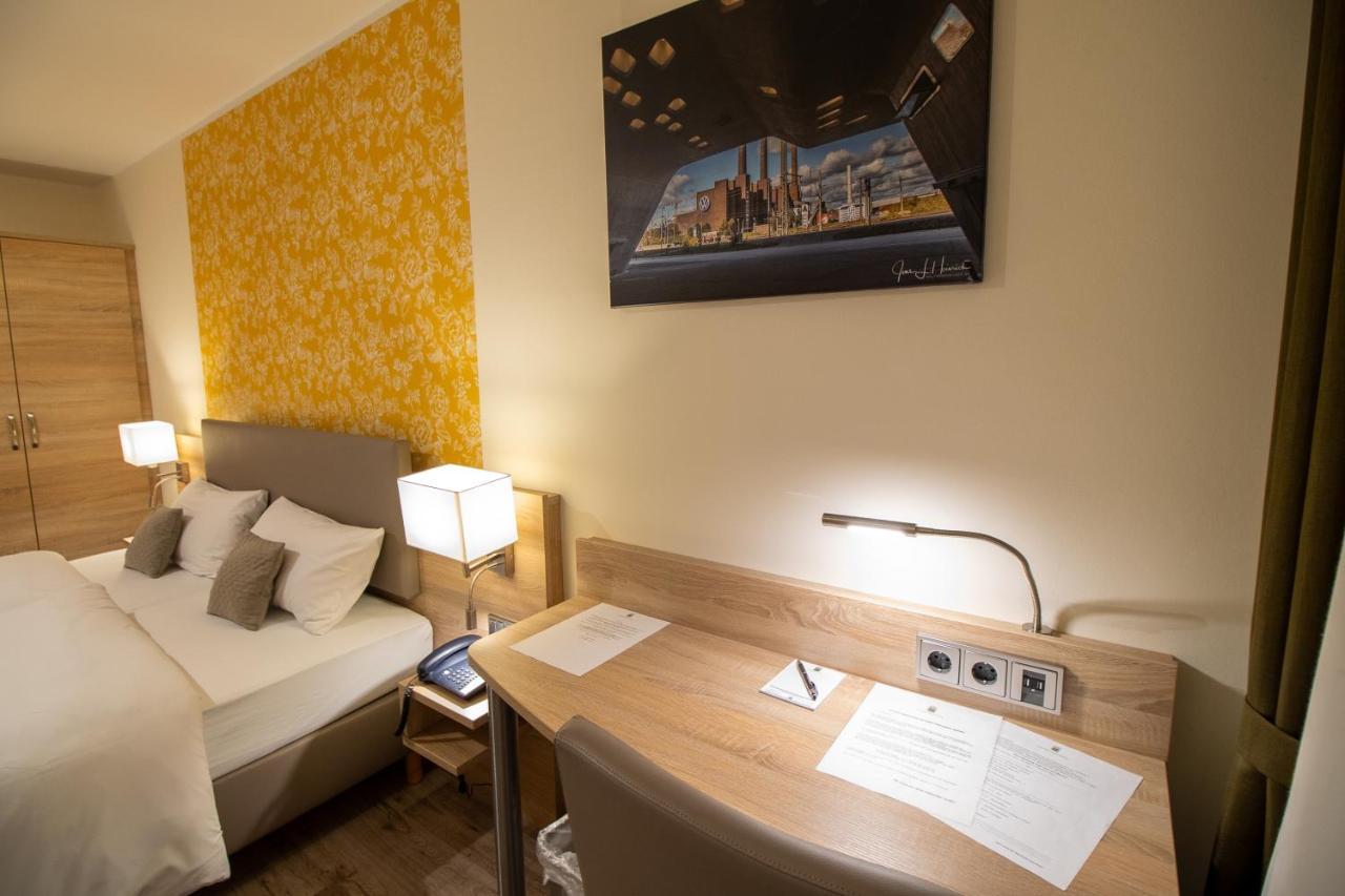 Hotel Fallersleber Spieker 볼프스부르크 외부 사진