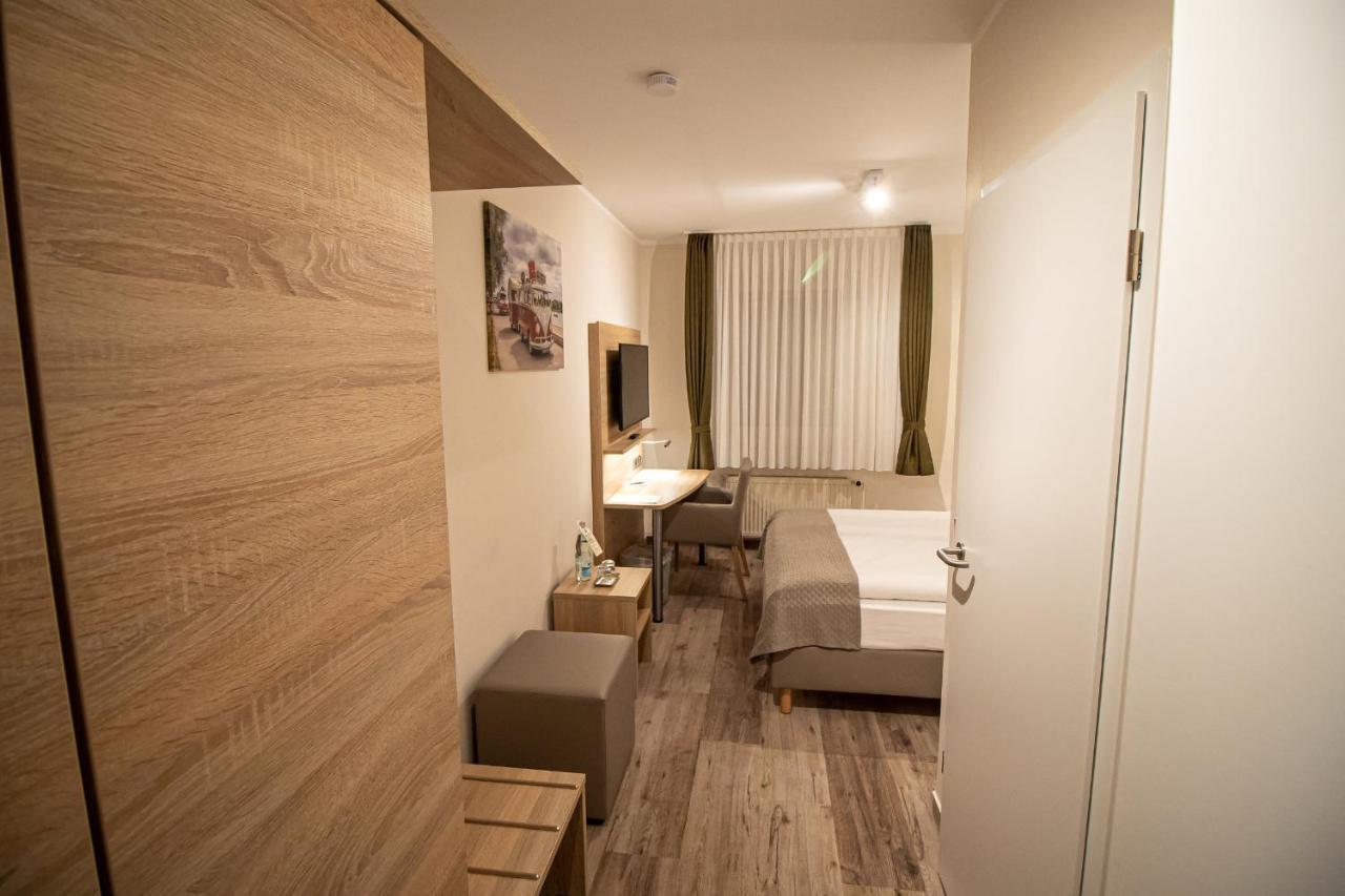 Hotel Fallersleber Spieker 볼프스부르크 외부 사진